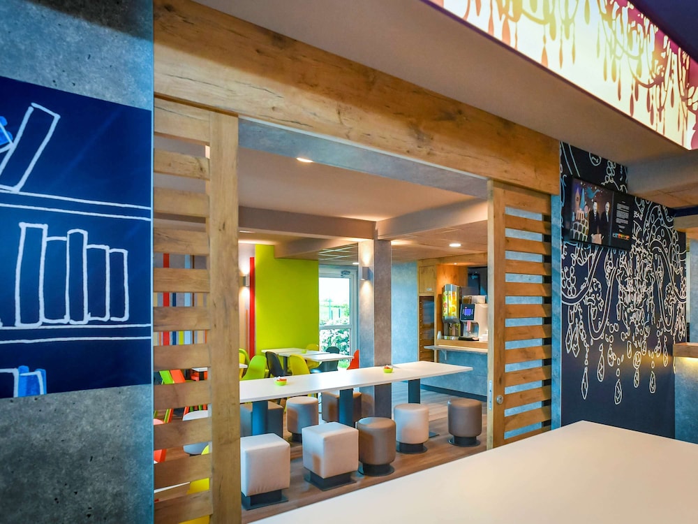 IBIS BUDGET COUTANCES 4/65