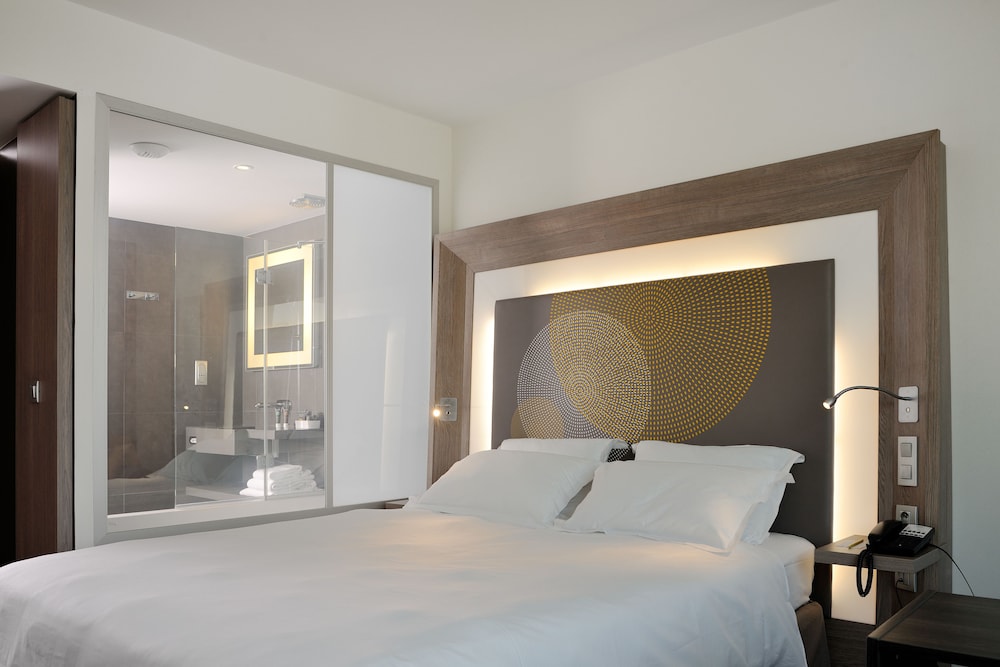 Novotel Lyon Confluence 15/80