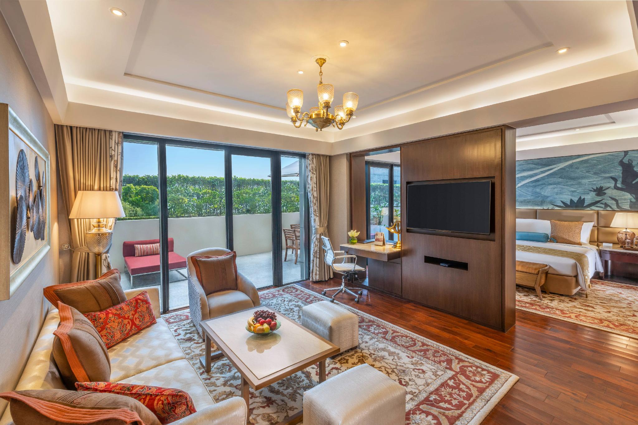 Diplomat, Suite, Balcony