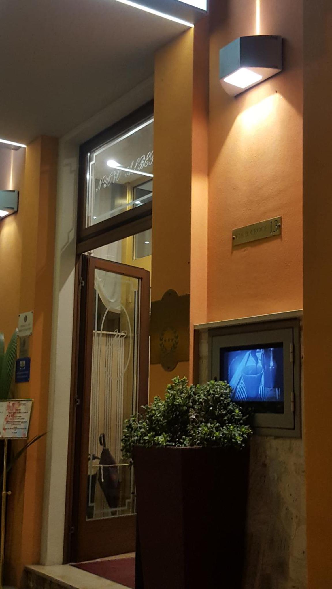 Nuovo Albergo 25/49