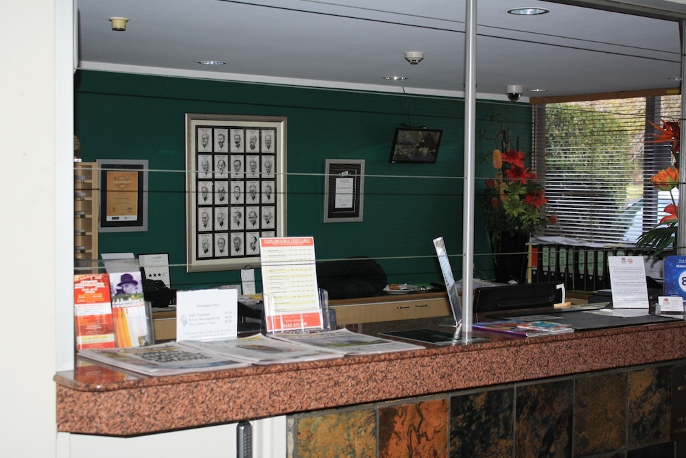 The Statesman Hotel 30/32