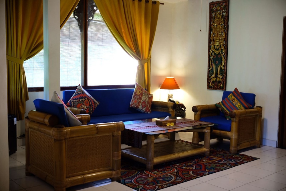 Puri Cendana Resort 45/72