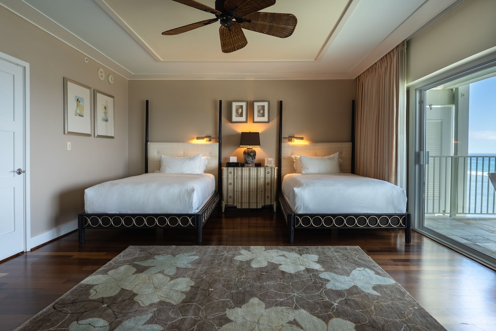 1 BEDROOM, TOWER, ROOM 2, SUITE