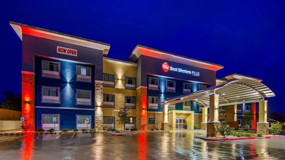 Best Western Plus Lampasas Inn and Suites 5/36