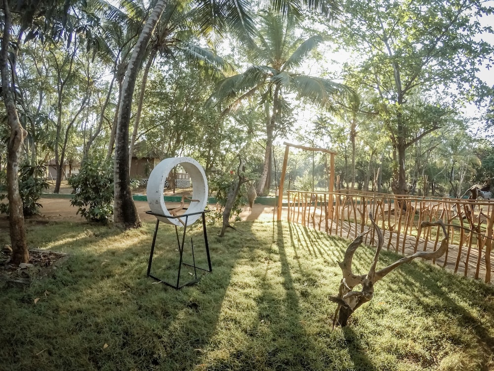 Apsaras Resort Sigiriya 38/45