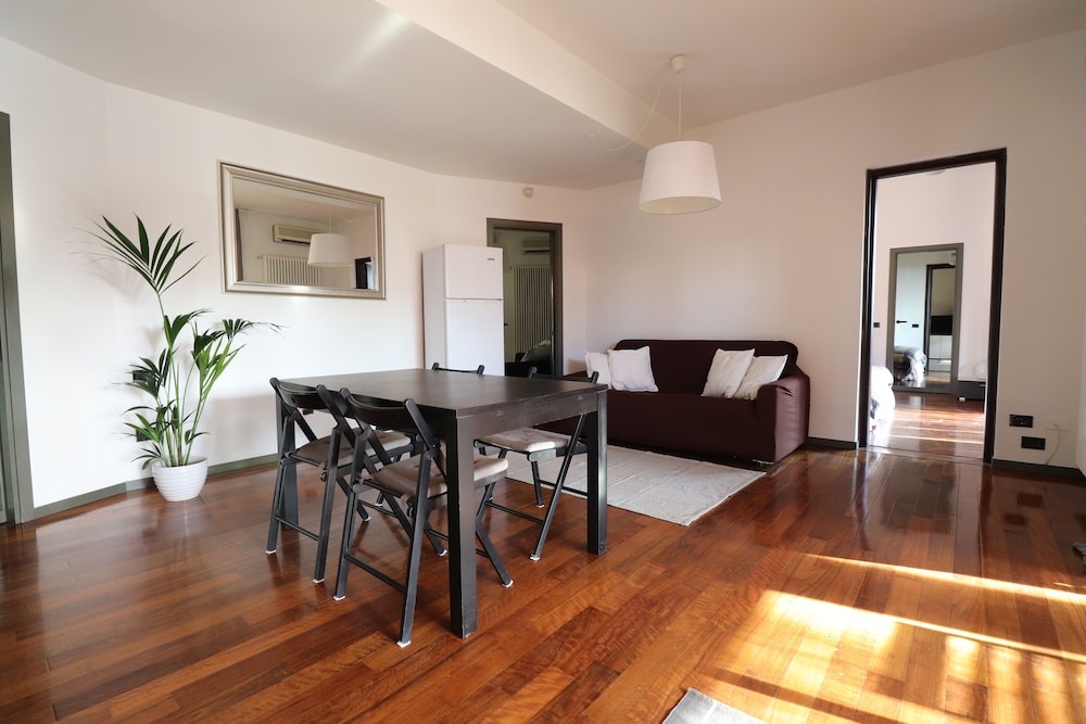 Hotel Spiaggia 25/41