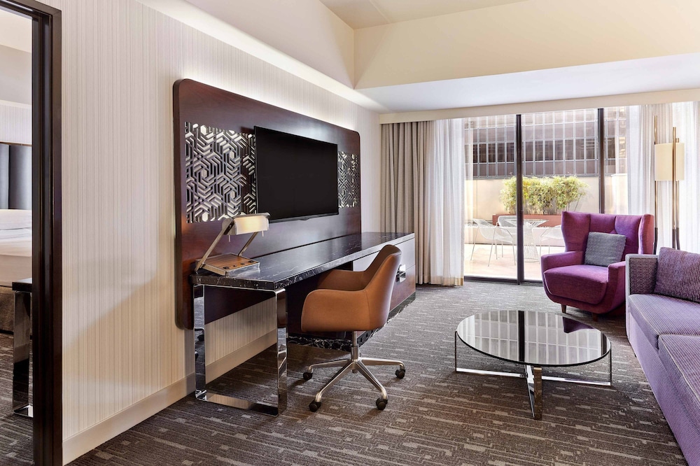 The Sheraton Grand Los Angeles Formerly Sheraton Los Angeles Downtown 47/56