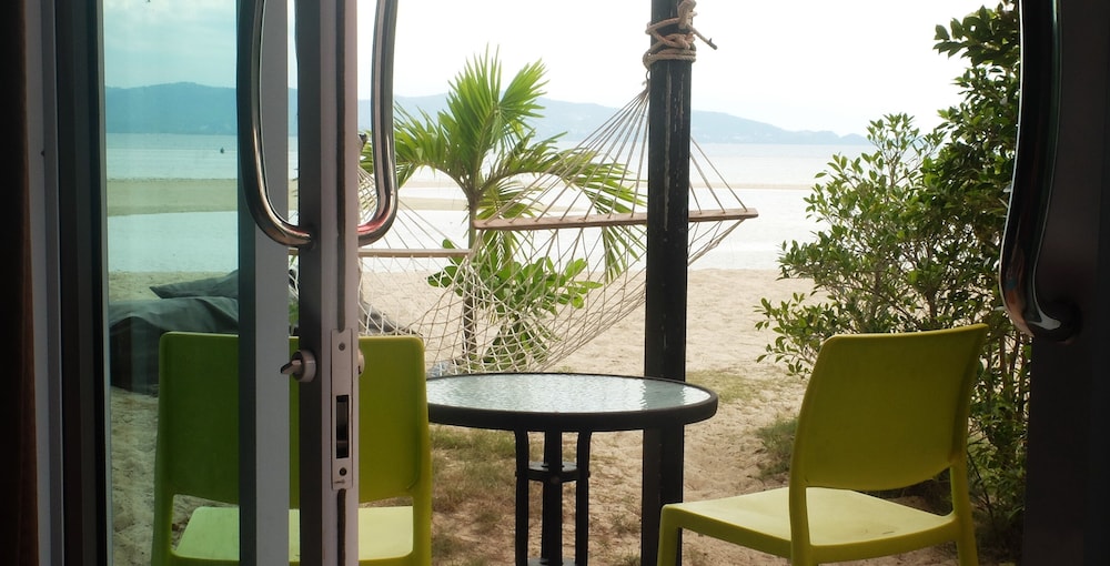 Seaesta Beach 38/46