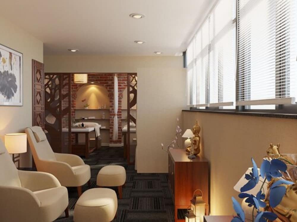 Conifer Grand Hotel 23/30