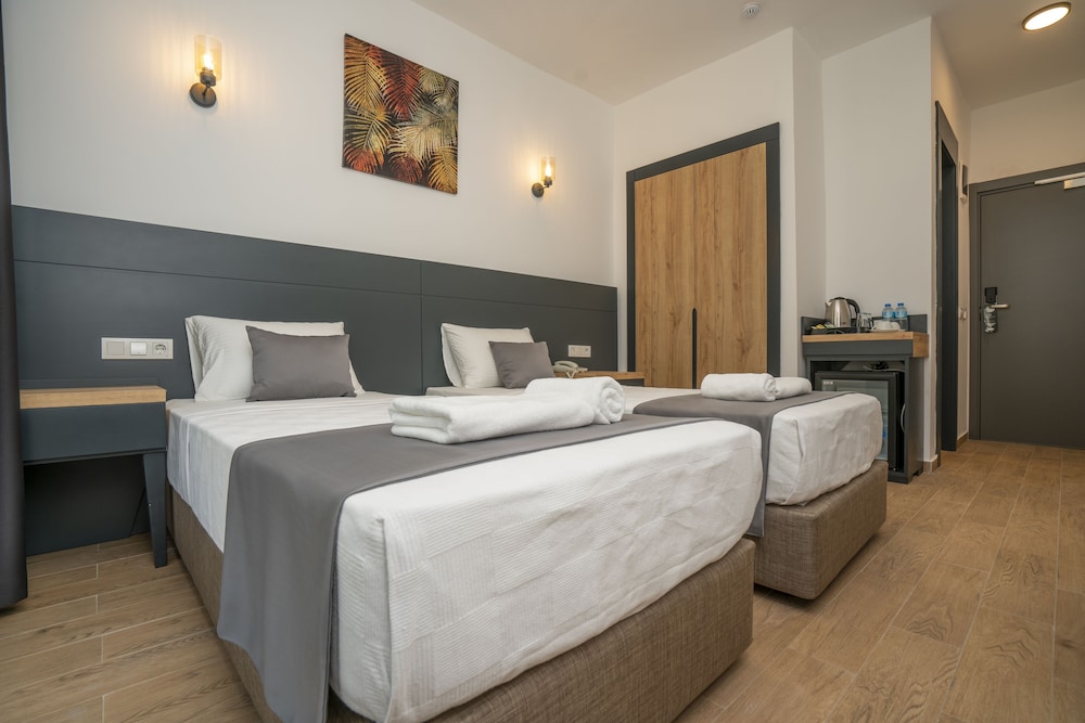 Marmaris Kensington Green 18/43