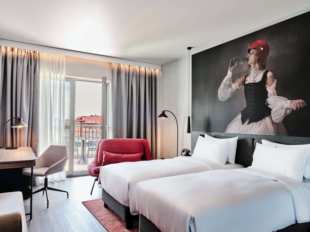 Radisson RED Hotel & Radisson RED Apartments, Krakow 17/50