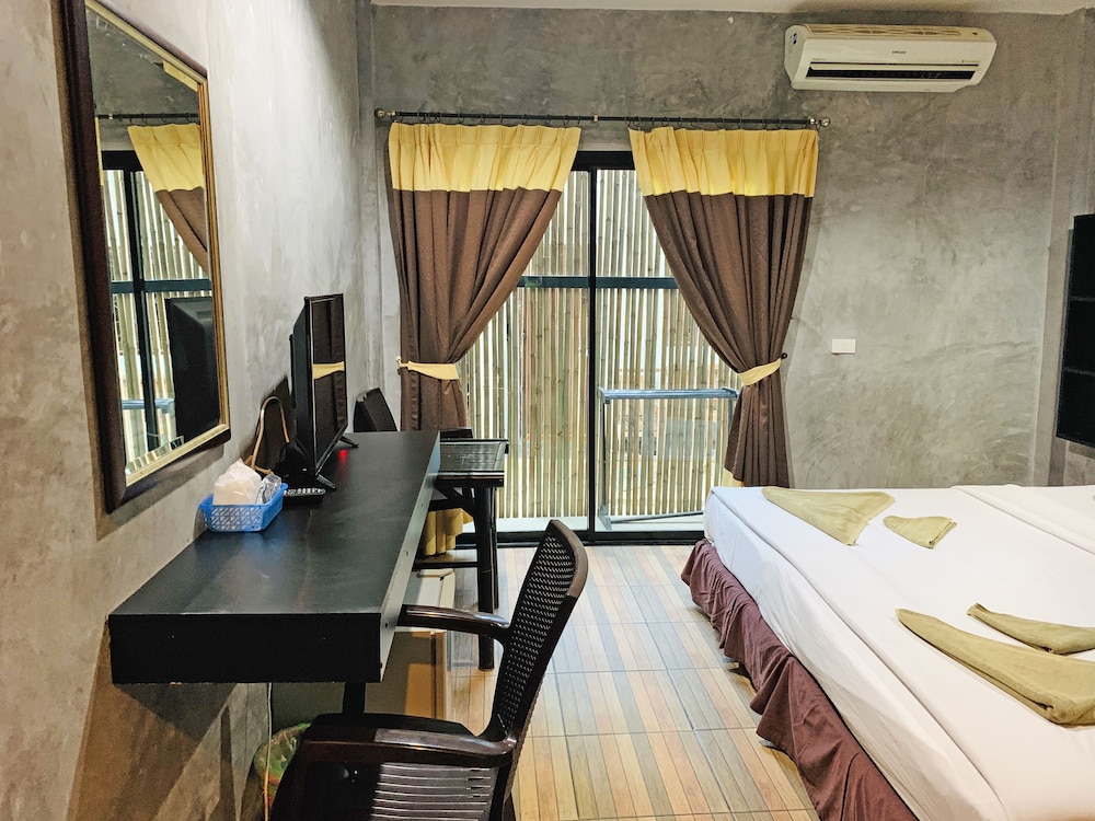 Phi Phi Andaman Legacy Resort 30/74