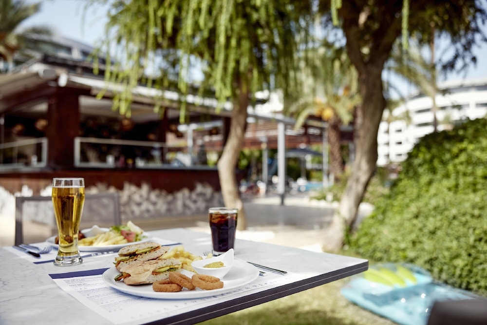 TUI BLUE Grand Azur 36/50