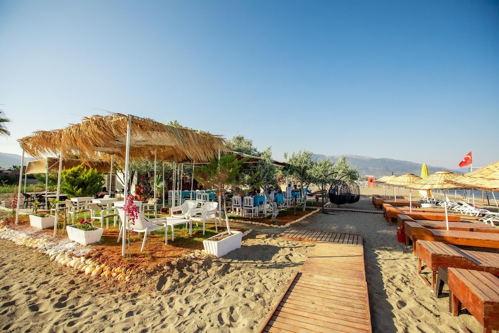 Hotel Rolli 18/23