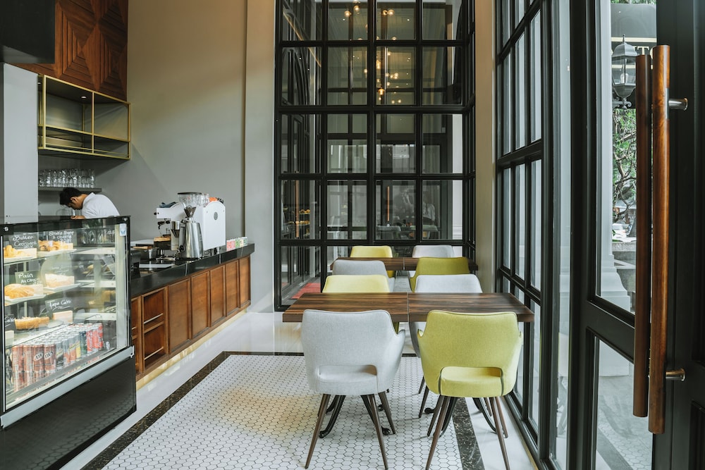 Barito Mansion 20/35
