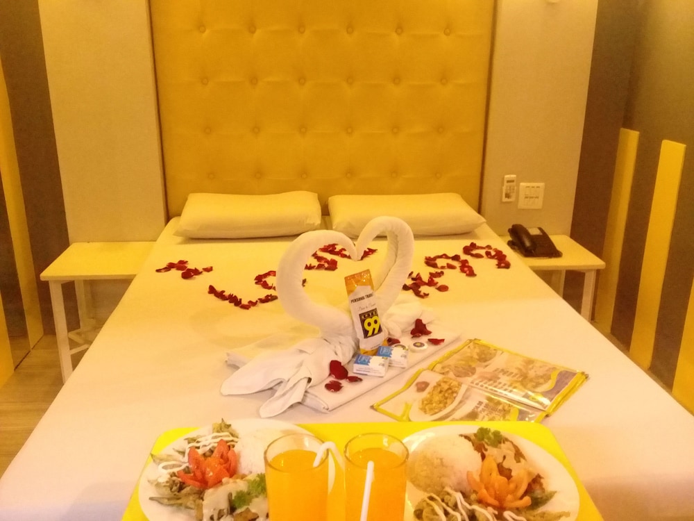 Hotel 99 Monumento 39/41
