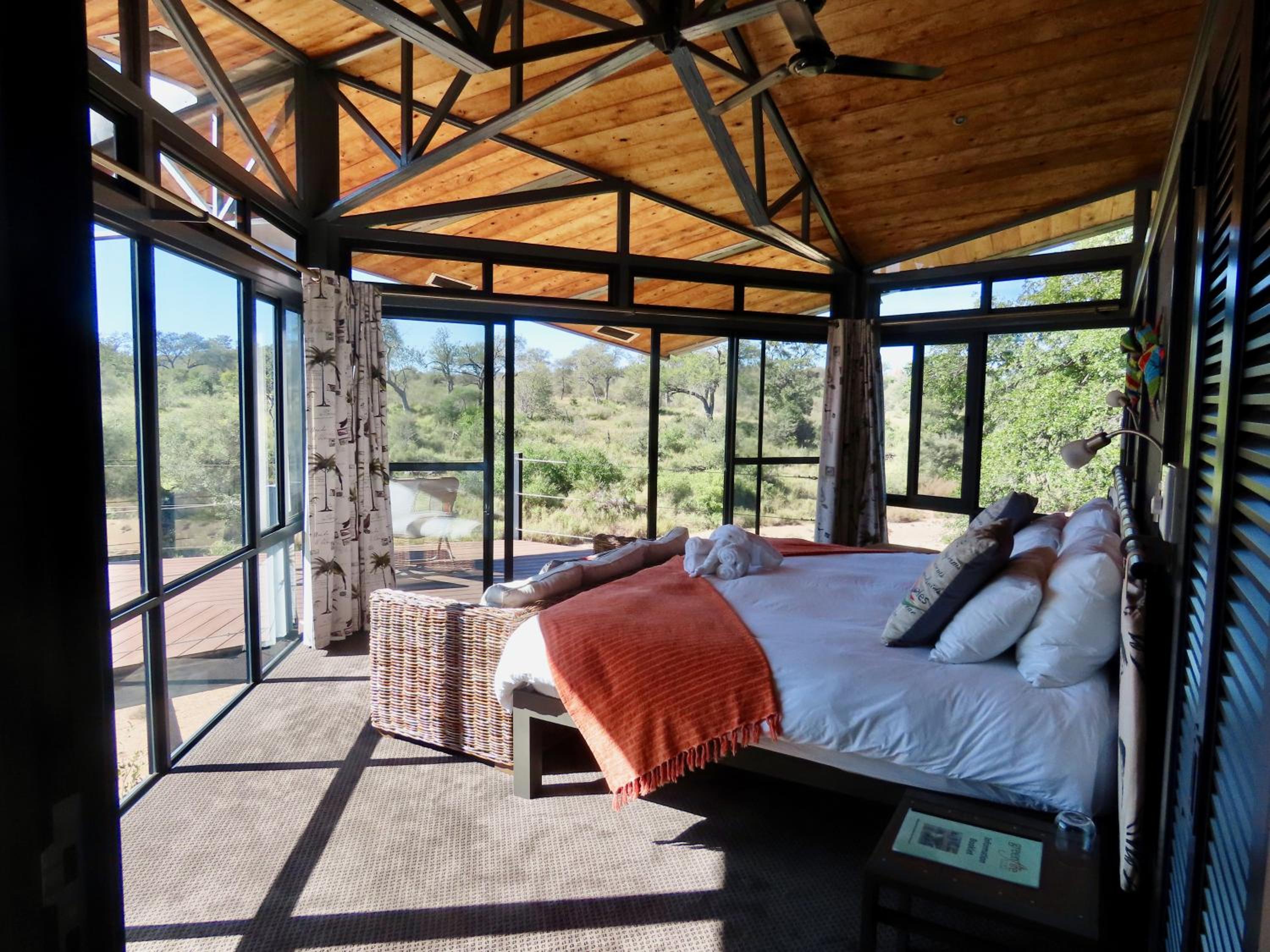 Greenfire Game Lodge 8/50