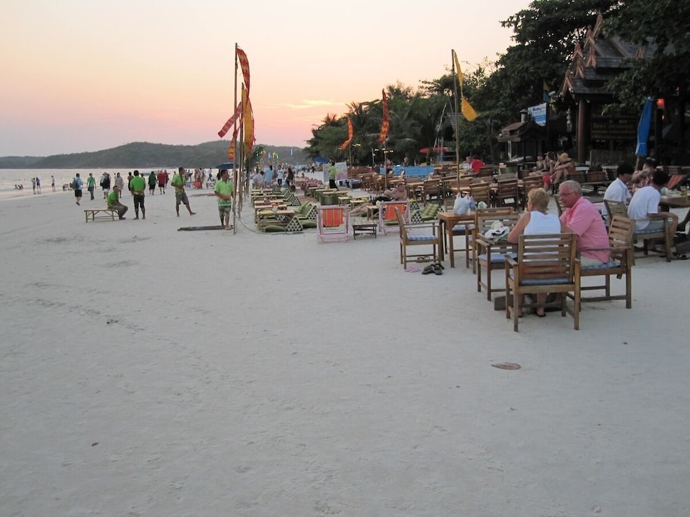 Rayong Rental Villas 24/36