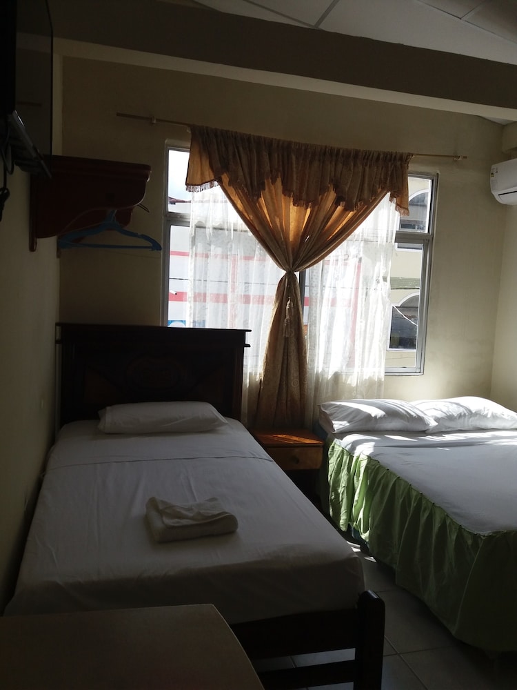 Miconia Hostal 9/49