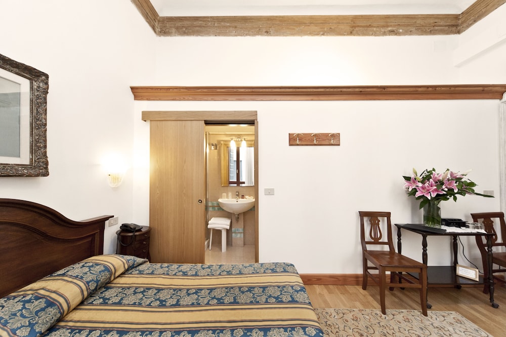 Hotel Alla Fava 49/62