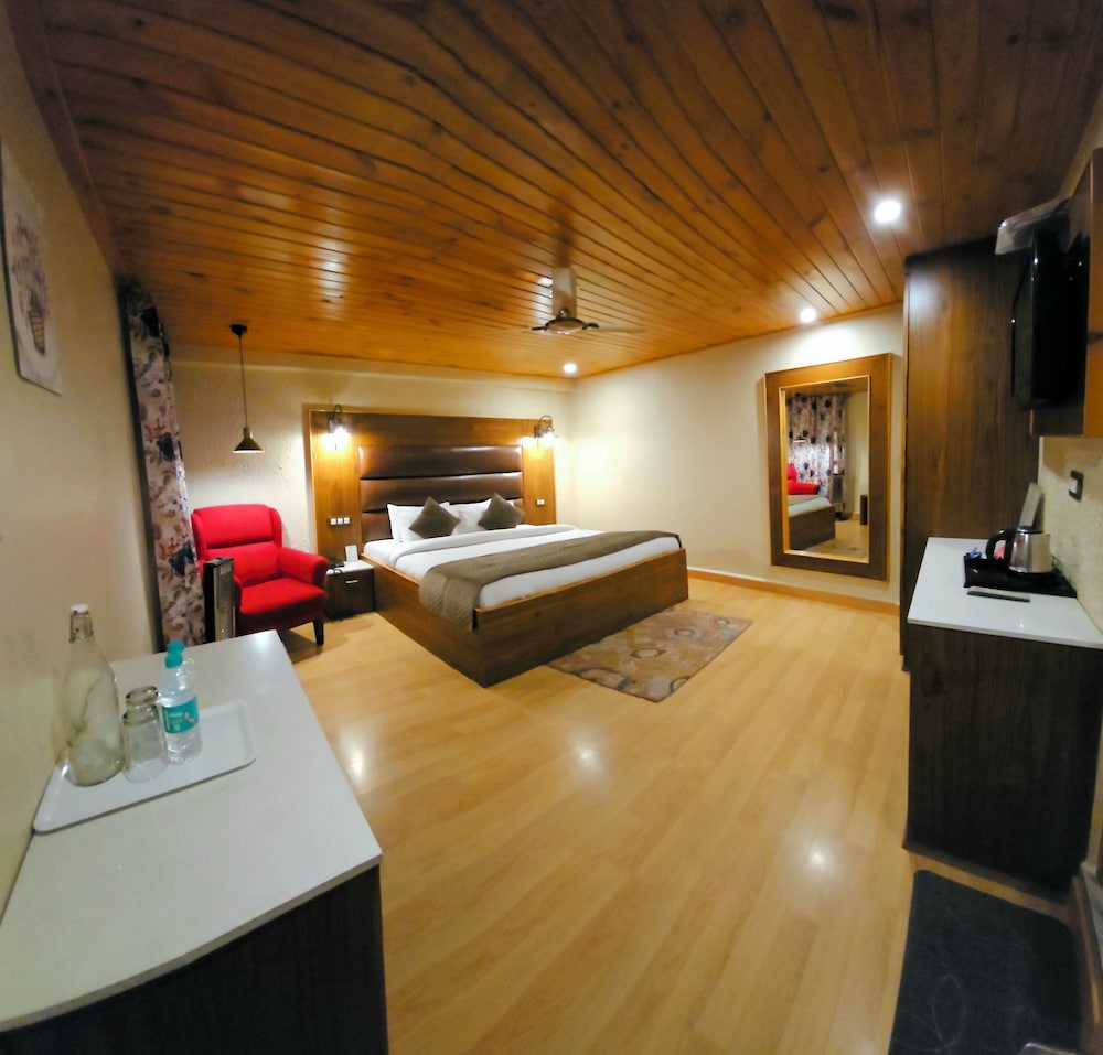 Hotel Mongas 24/50