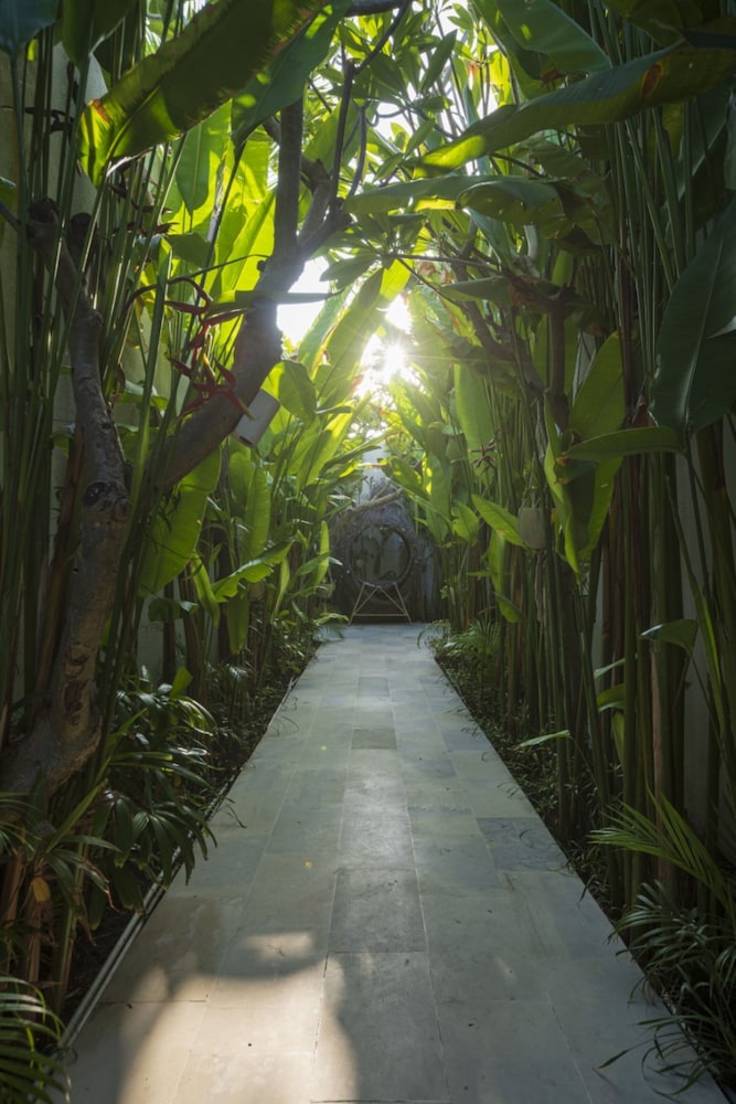 Astera Villa Seminyak by Ini Vie Hospitality 43/48