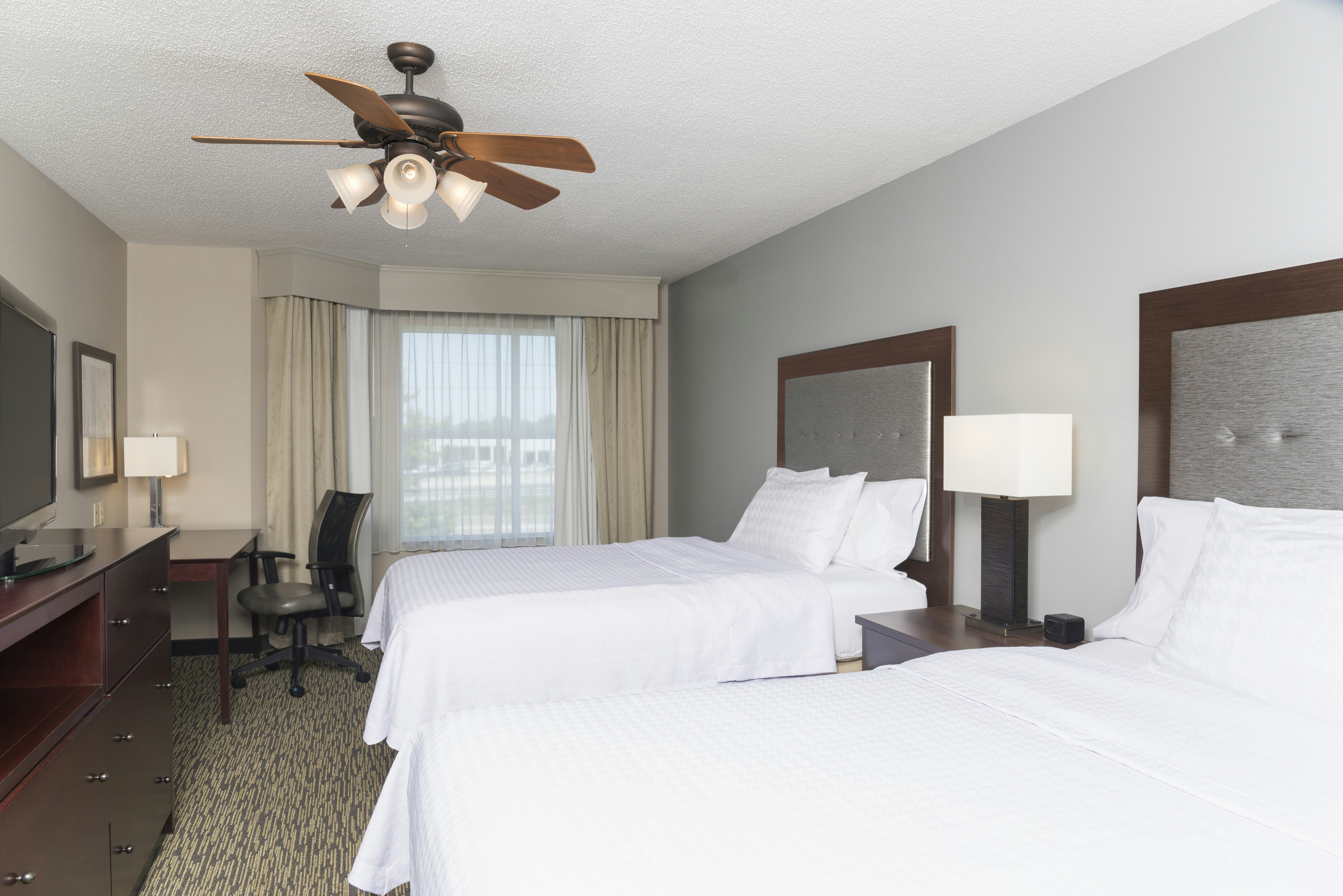 SUITE, 2 QUEEN BEDS, ACCESSIBLE