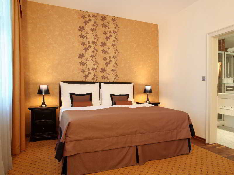 Skaritz Hotel And Residence 9/27