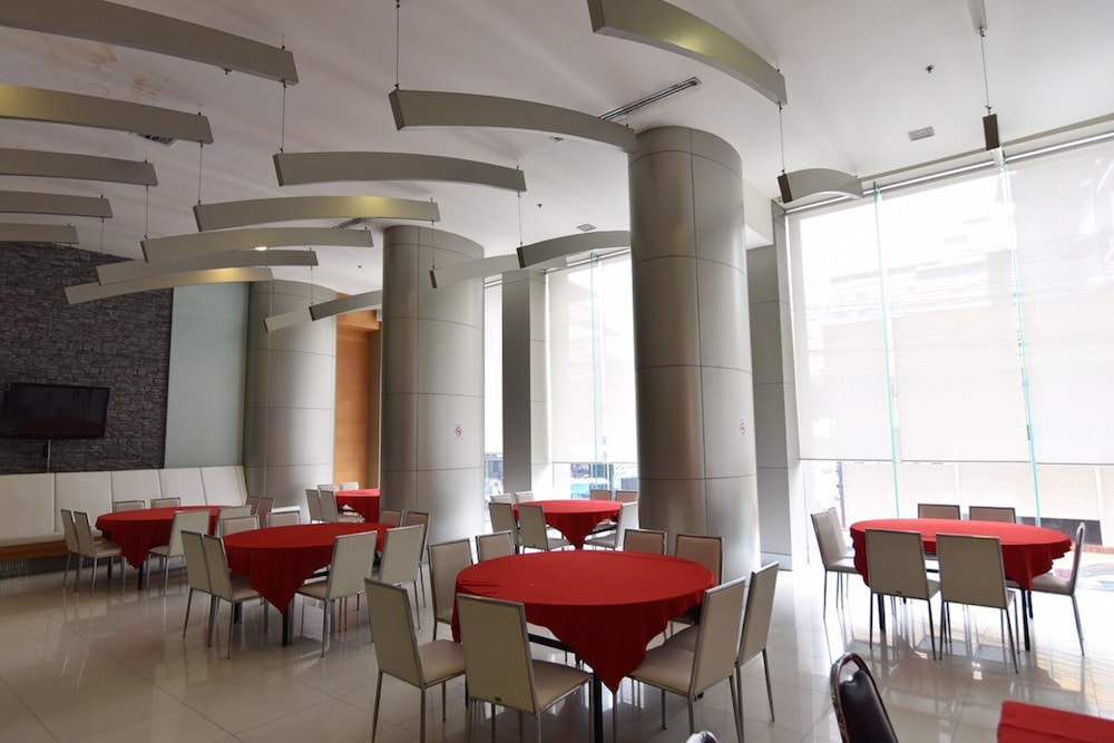 MAYFLOWER GRANDE HOTEL HAT YAI 28/37