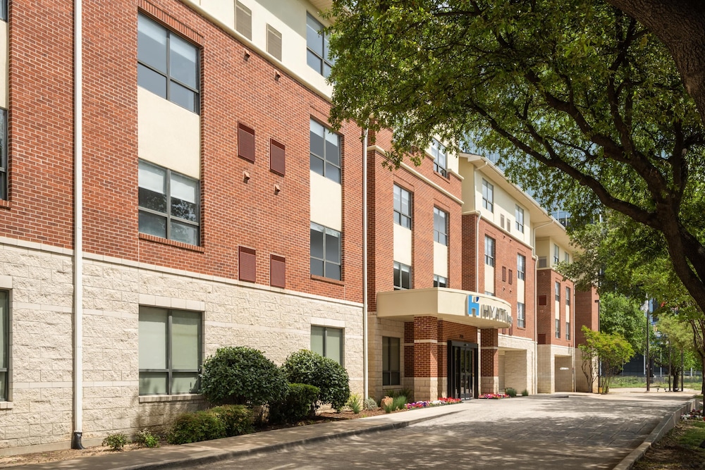 HYATT house Dallas/Uptown 64/71
