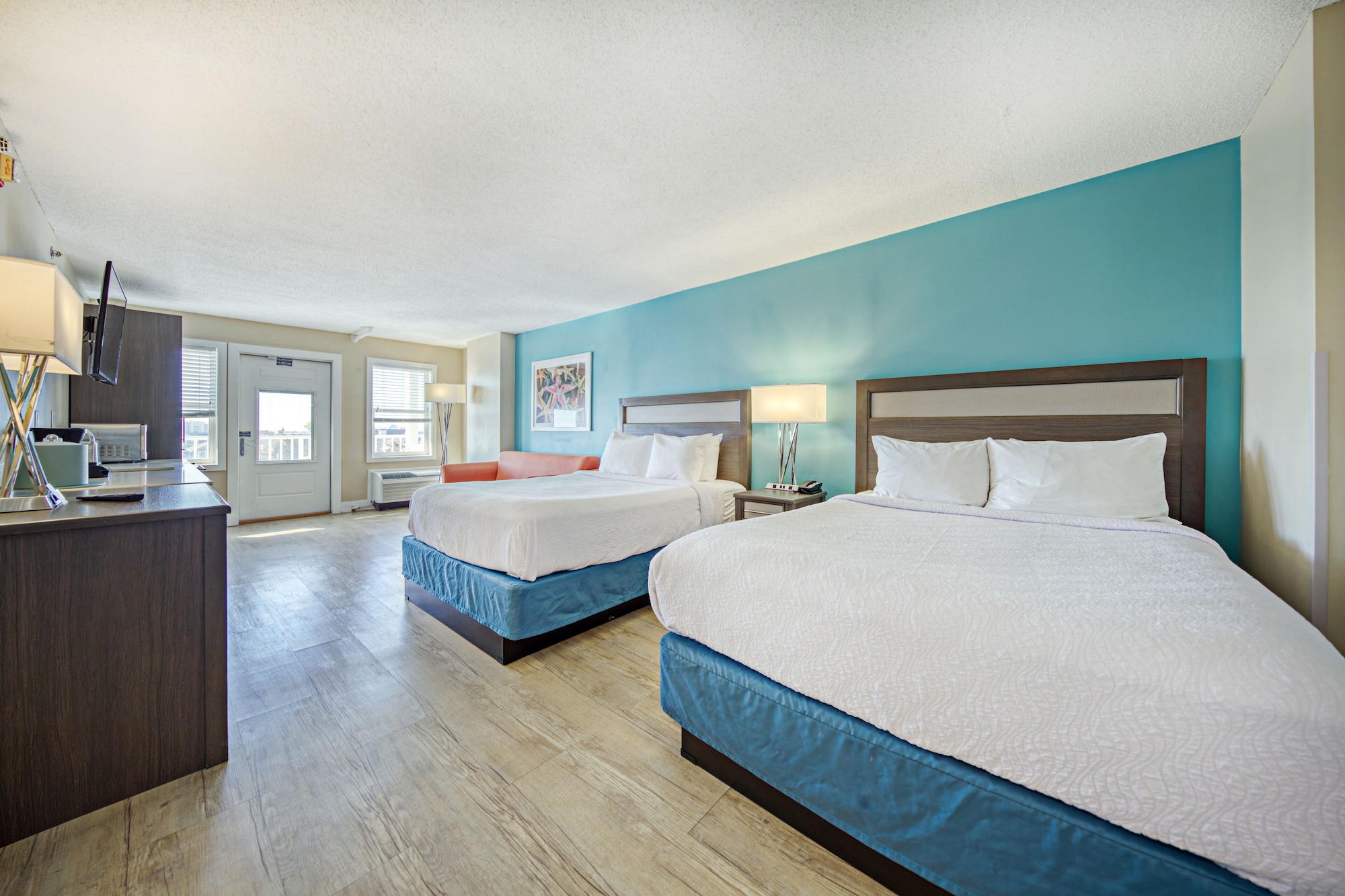 STANDARD, DOUBLE BED, PARTIAL OCEAN VIEW, ACCESSIBLE