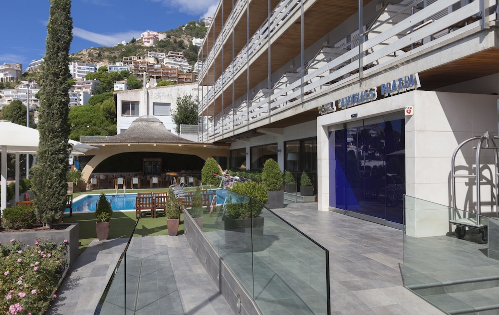 Hotel Canyelles Playa 4/48