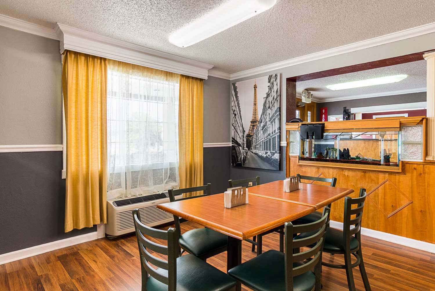 Econo Lodge Jacksonville near Little Rock Air Force Base 28/38