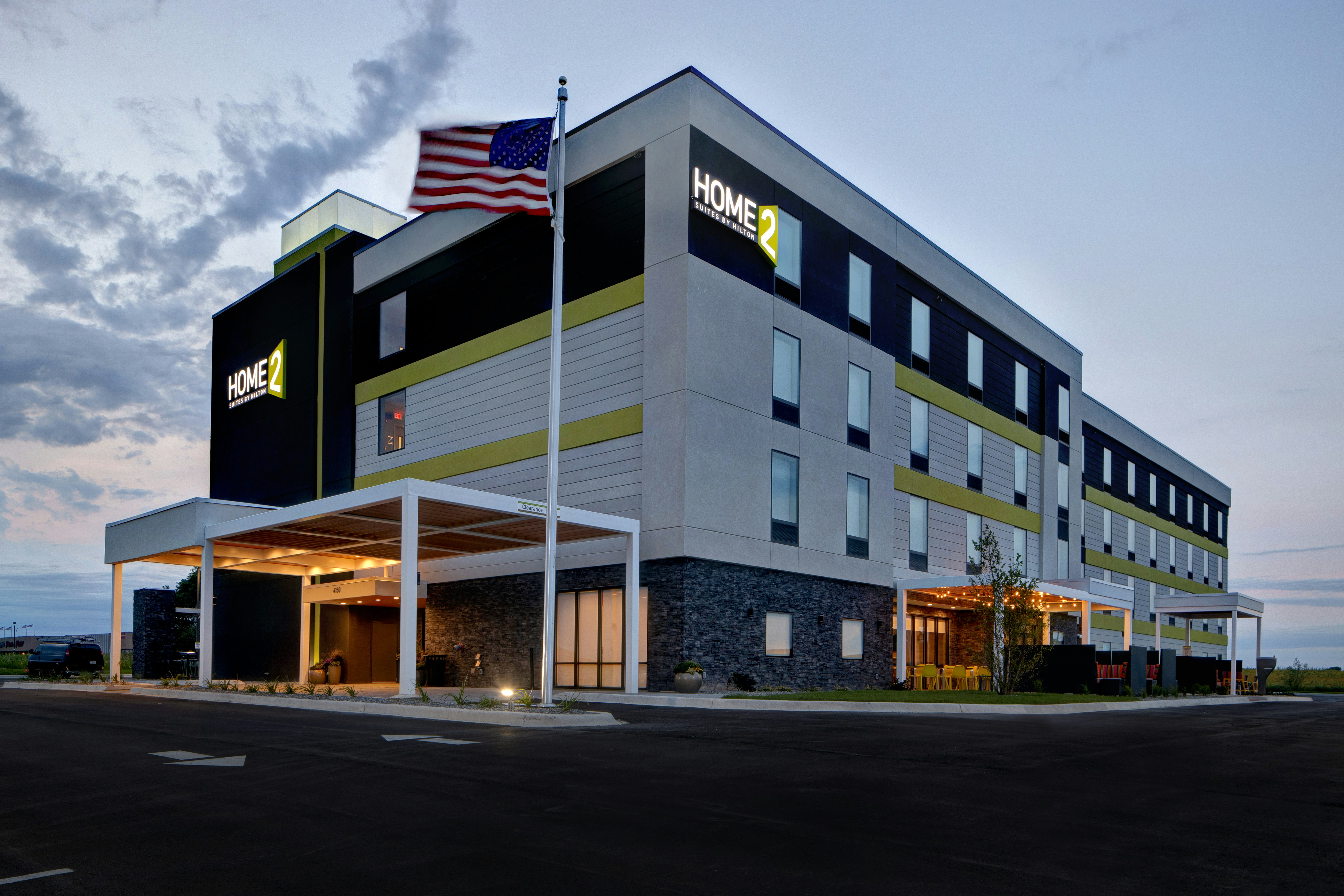 Home2 Suites By Hilton Loves Park Rockford 2/35