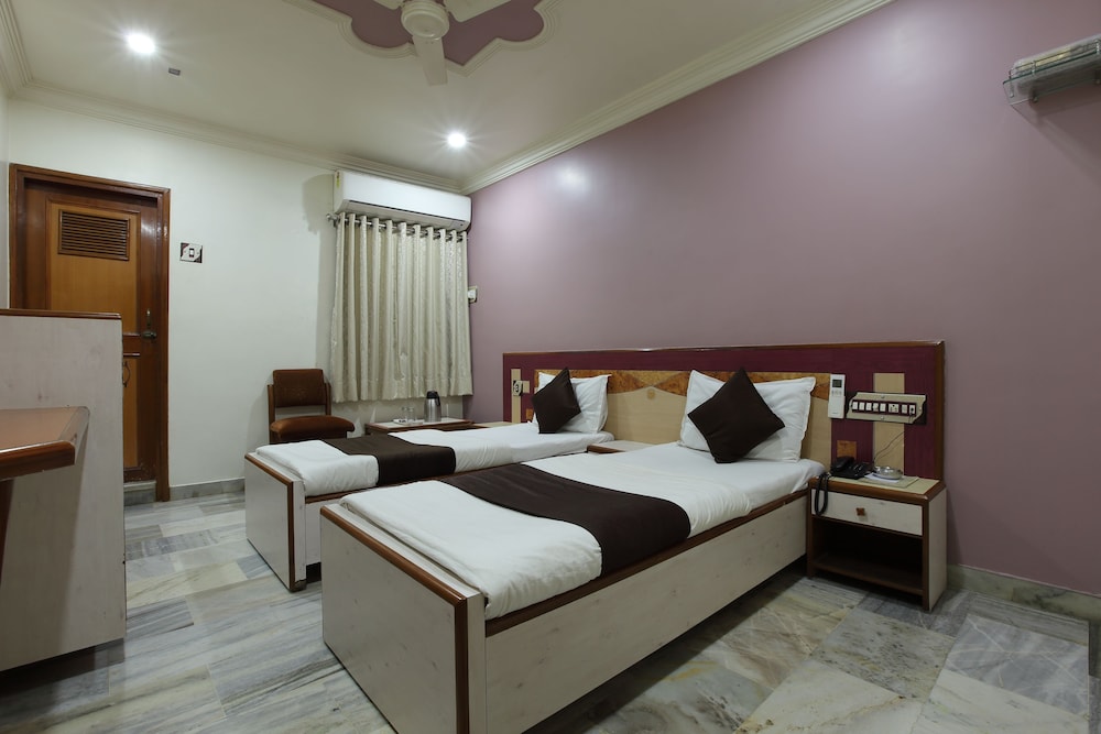 Hotel Good Night 17/50