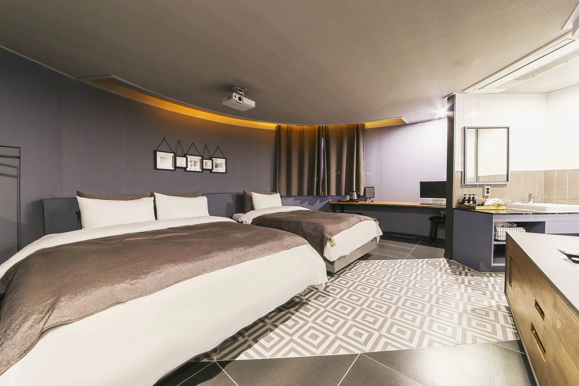 Changwon Brown-dot Hotel Myeongseo 10/29