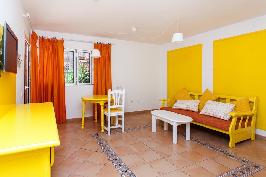 Maxorata Beach Apartments 16/36