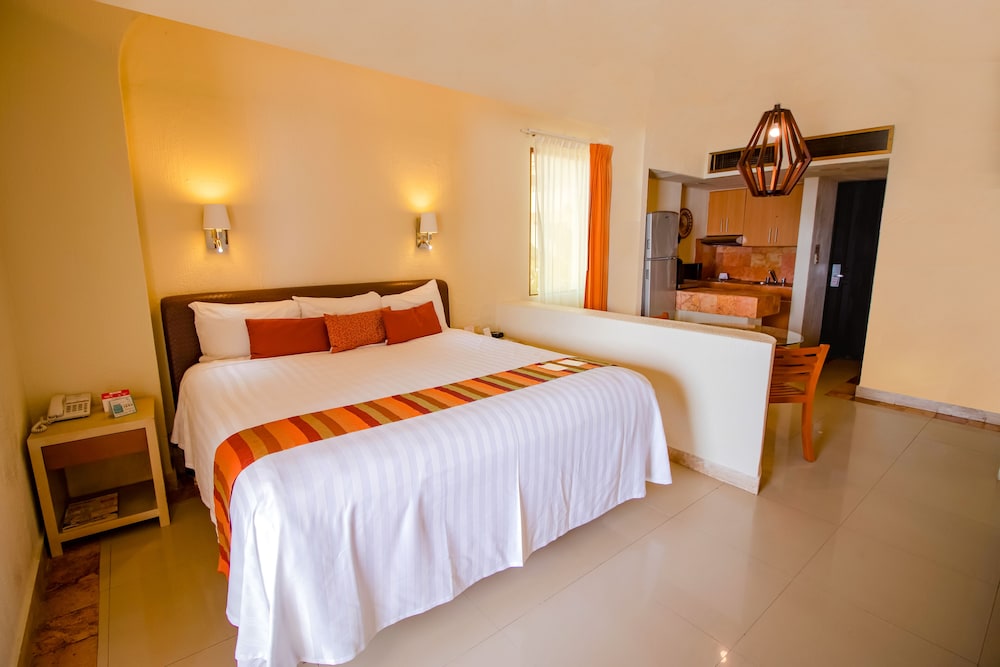 Luna Palace Hotel and Suites 15/65