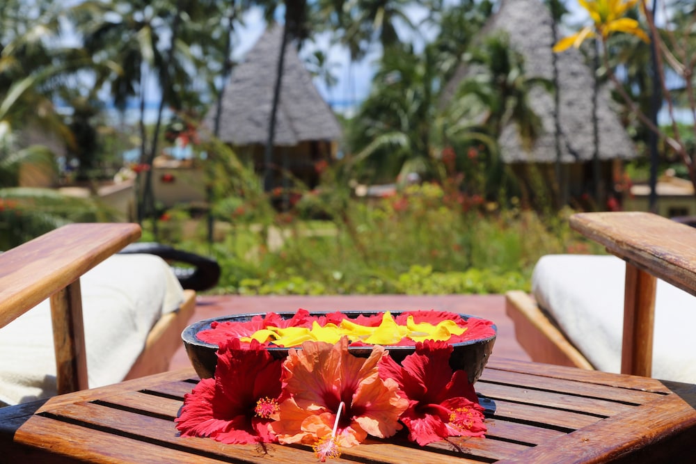 Neptune Pwani Beach Resort and Spa - All Inclusive 35/50