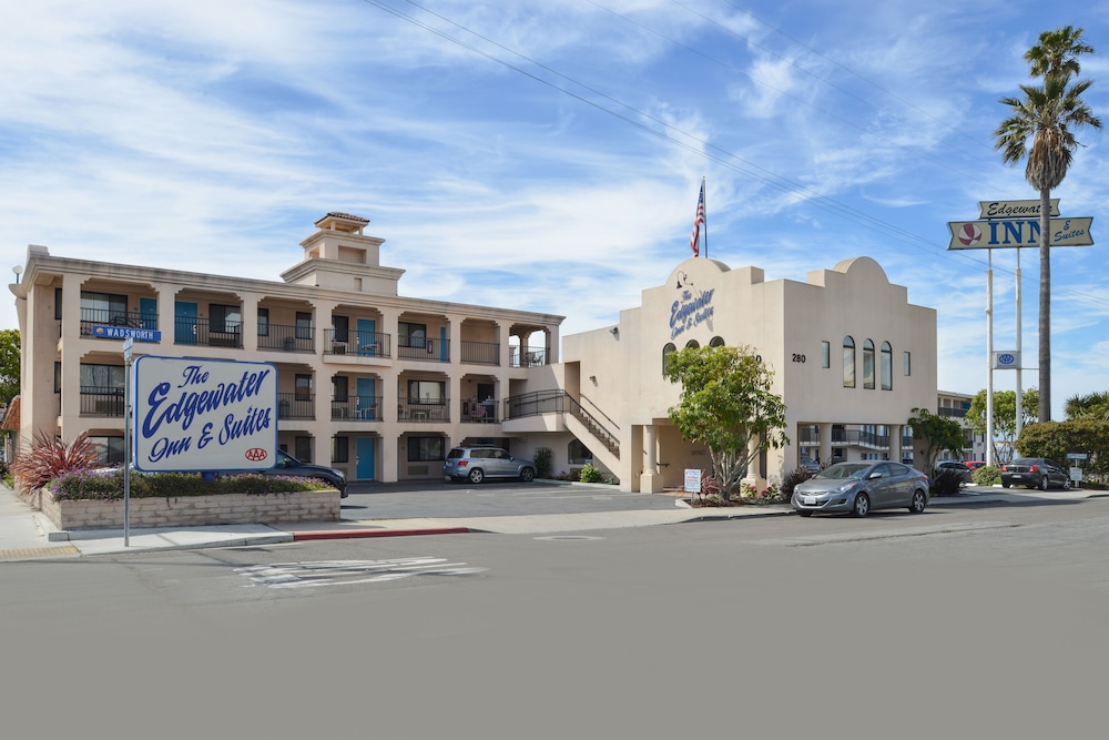 Edgewater Inn And Suites 1/76