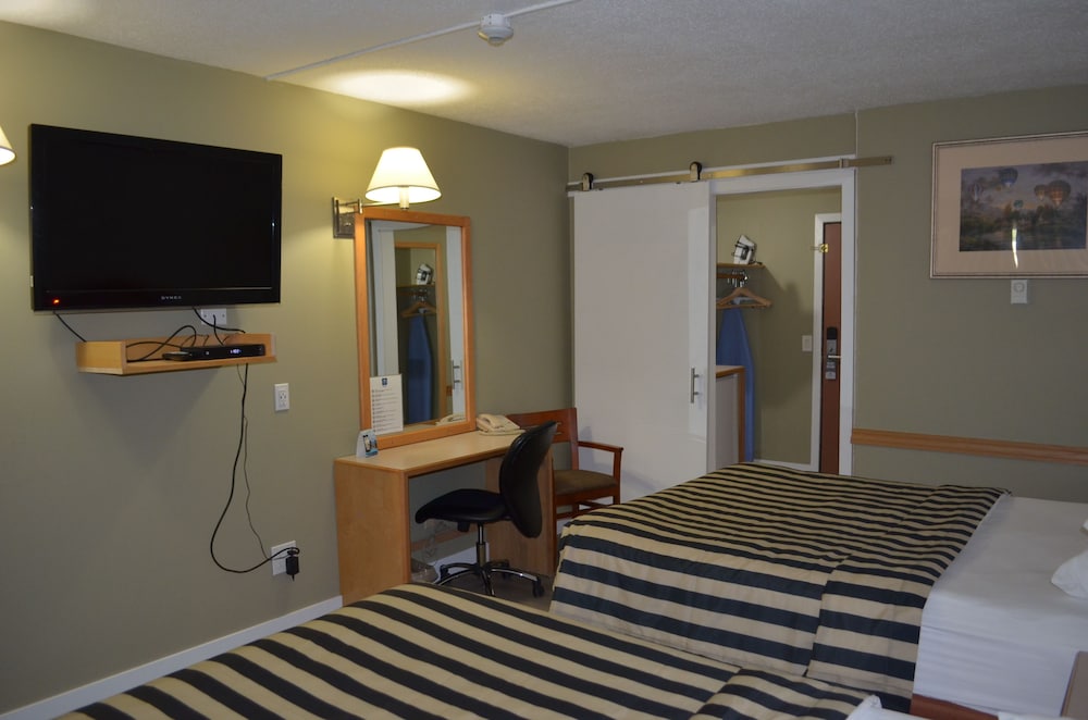 Canadas Best Value Inn Suites Castlegar 16/38