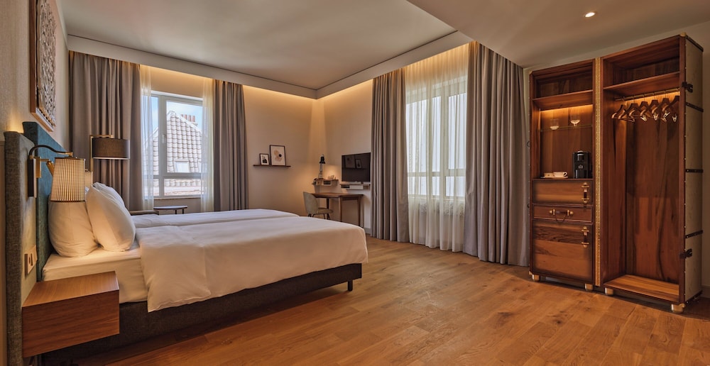 Room, Twin Beds, Accessible
