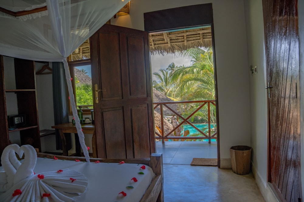Aluna Beach Lodge 9/50