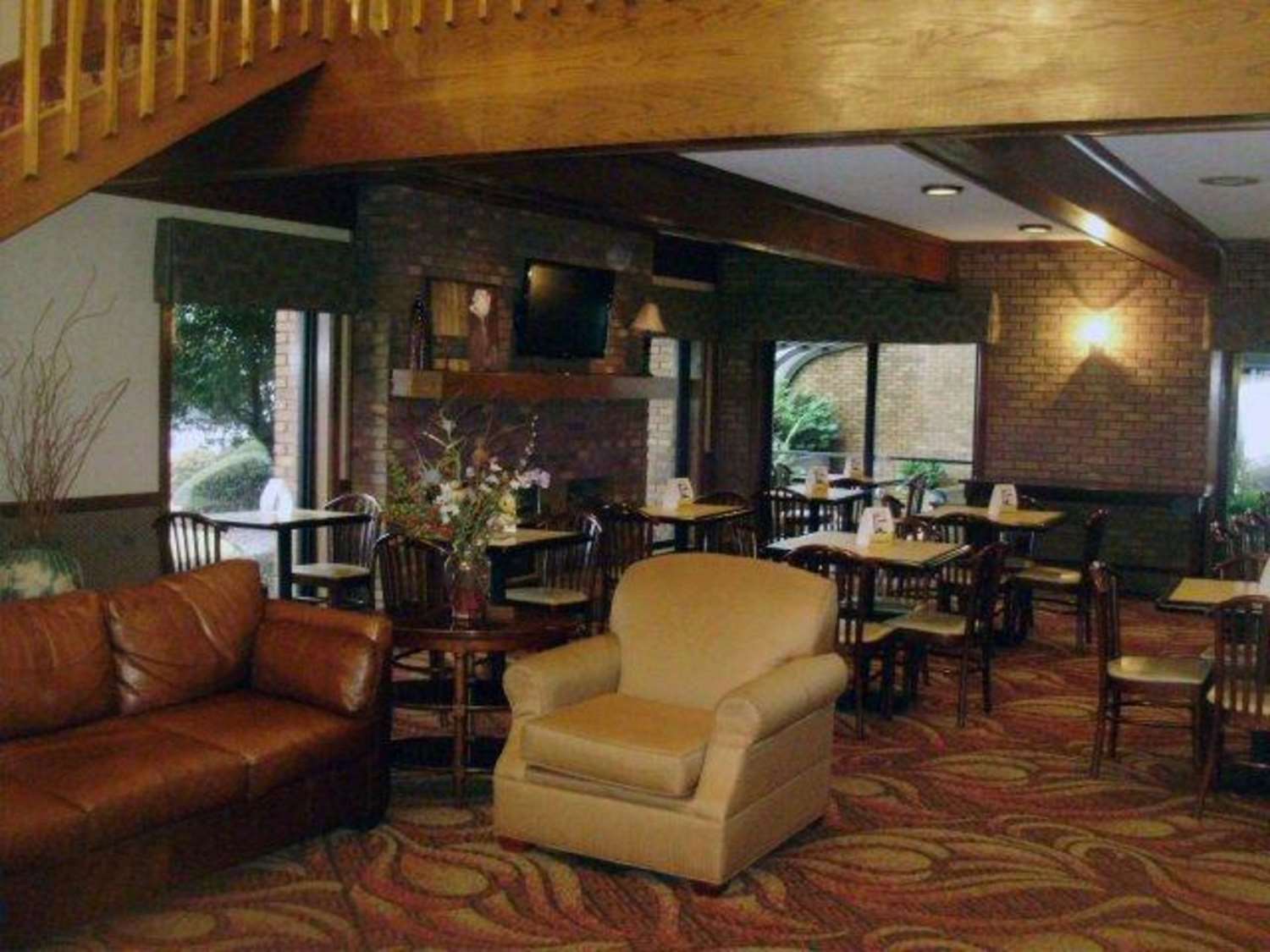 Quality Inn & Suites Searcy I-57 14/20