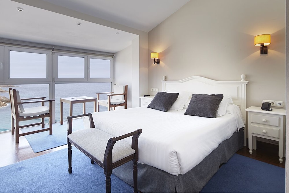 Saiaz Getaria Hotel 12/75