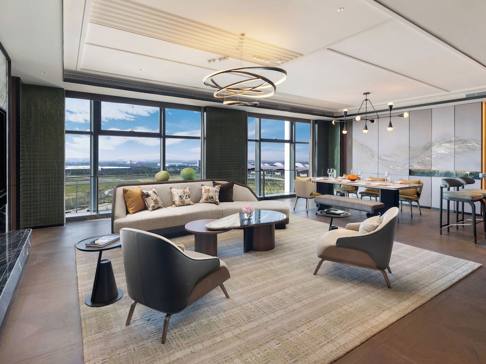 DoubleTree by Hilton Zhengzhou Airport Aerotropolis 22/43