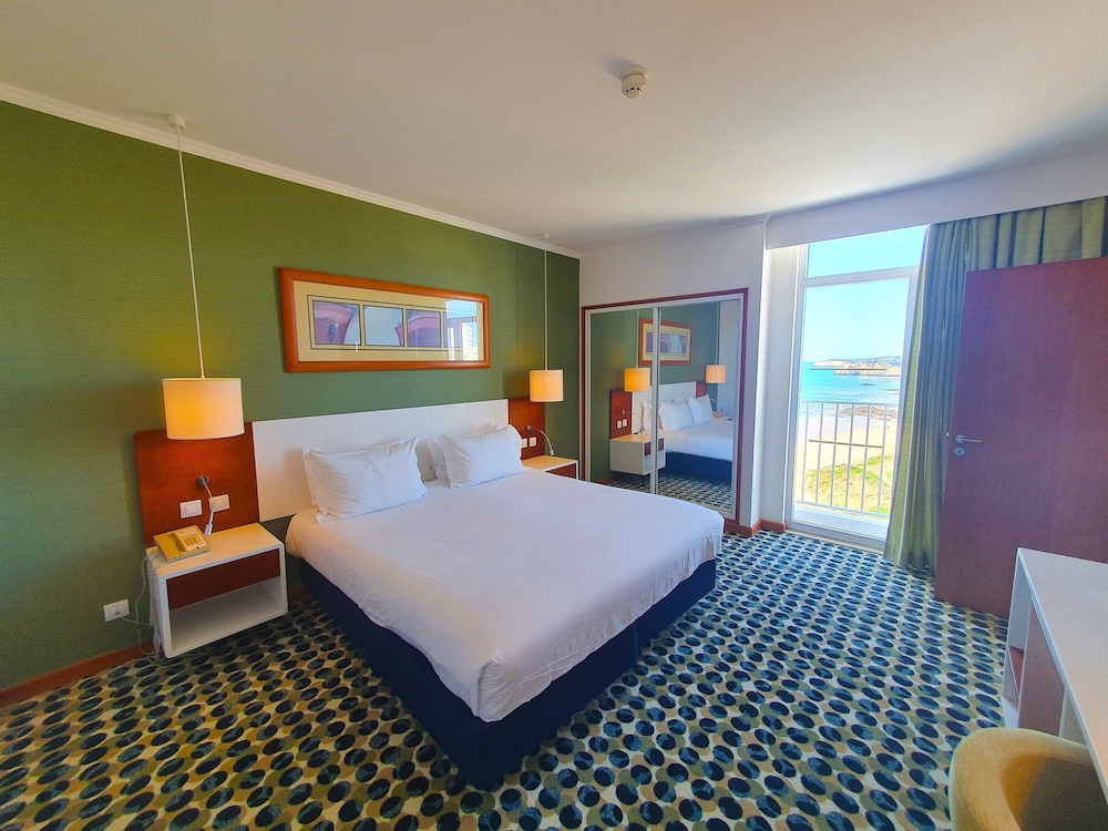 Casa de Sada Algarve Beach Resort, Curio Collection by Hilton 8/27