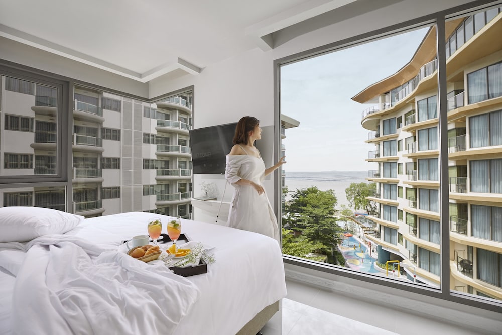 إقامة بسرير كينج وسريرين منفصلين بغرفتي نوم، Centara Sonrisa Residences and Suites Sriracha 6/8