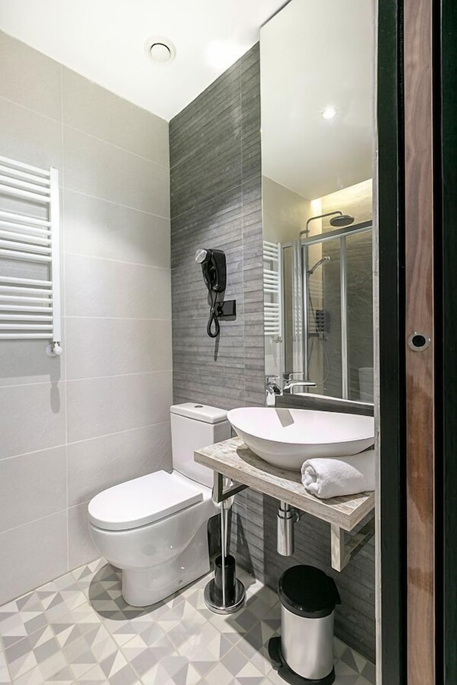 Hostal Anton Martin 20/61