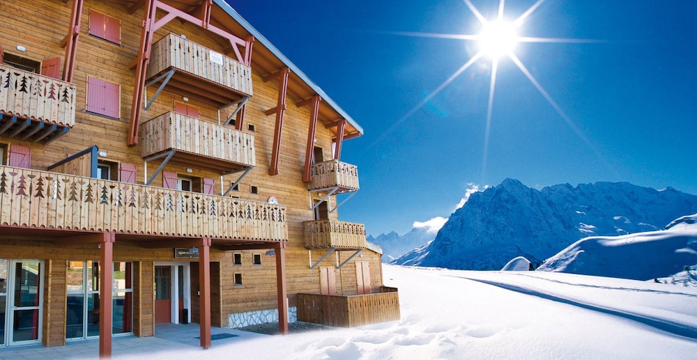Residence Lagrange Vacances Les Chalets De L'adet 3/18
